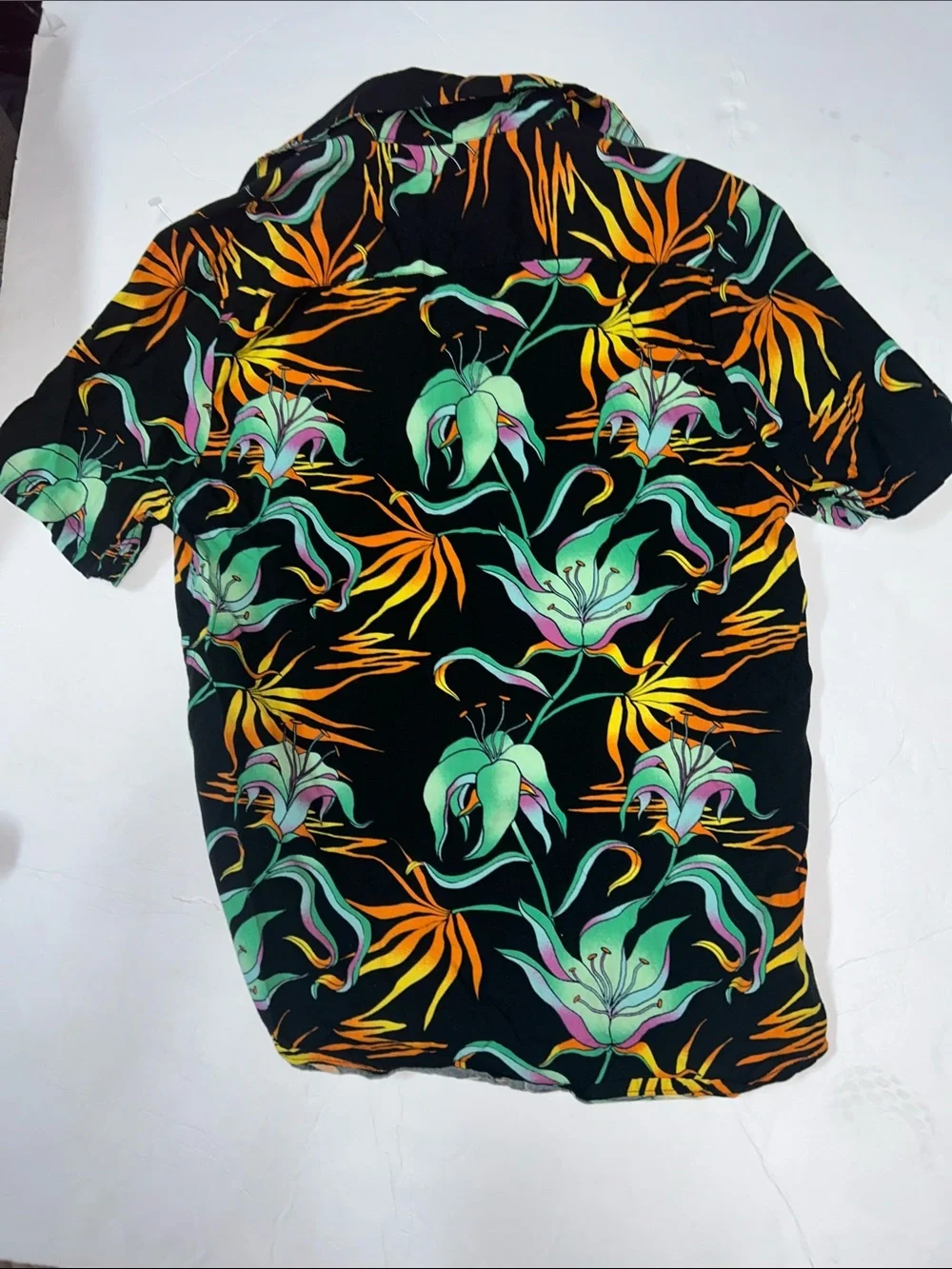 Volcom Boys Black Short Sleeve Tropical Floral Button-Up Shirt Size 10-12Y